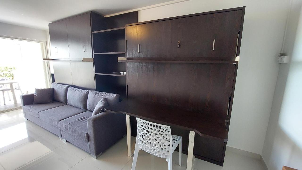 Appartement Pieds Dans L'Eau Vue Mer Acces Plage Et Piscine 마리고 외부 사진