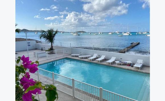 Appartement Pieds Dans L'Eau Vue Mer Acces Plage Et Piscine 마리고 외부 사진