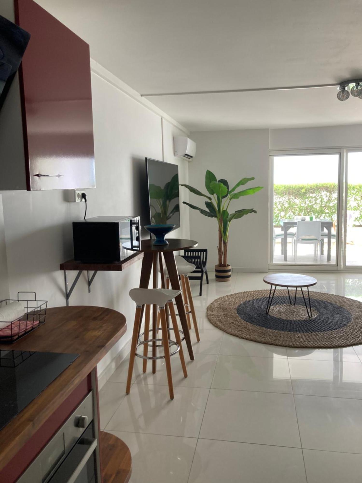 Appartement Pieds Dans L'Eau Vue Mer Acces Plage Et Piscine 마리고 외부 사진